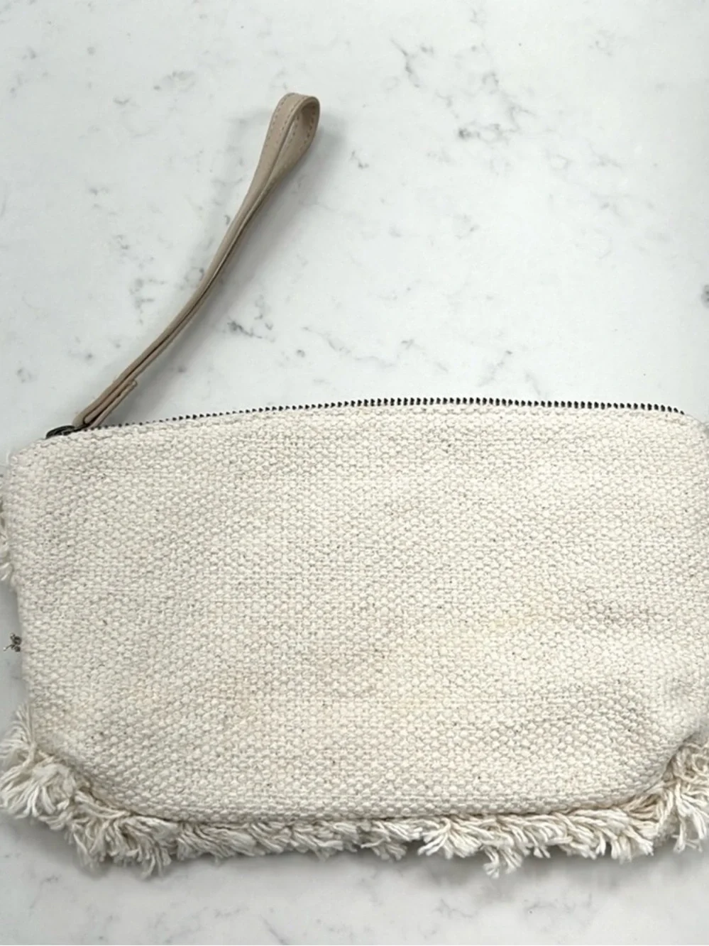 Universal Threas boho wristlet 10x6”